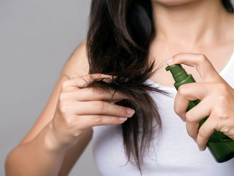 L’huile pour cheveux