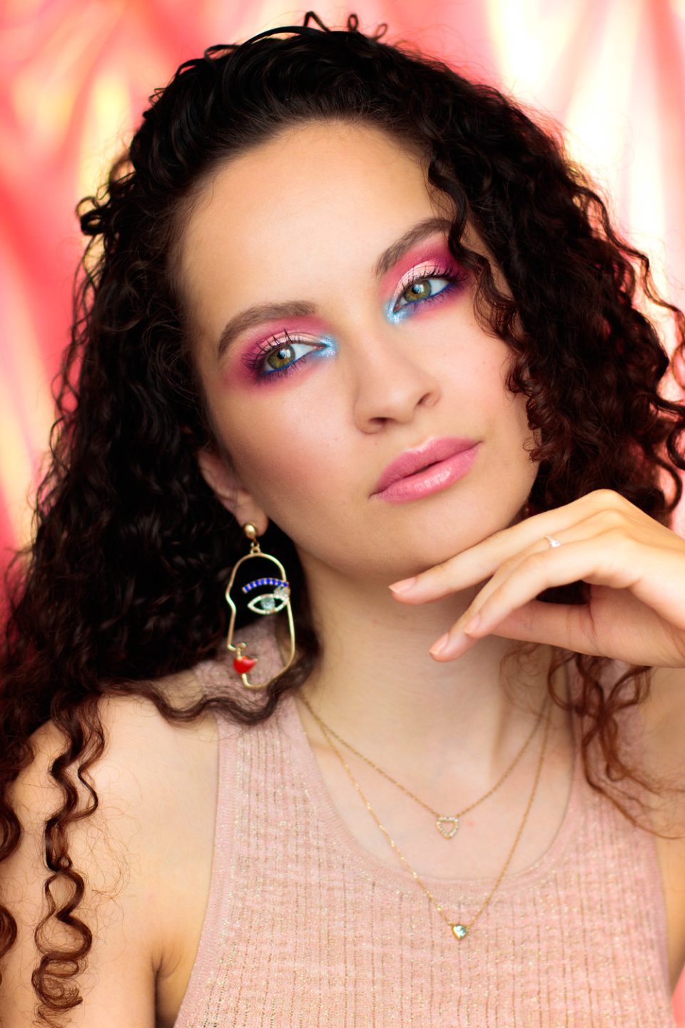 Maquillage UNE Beauty