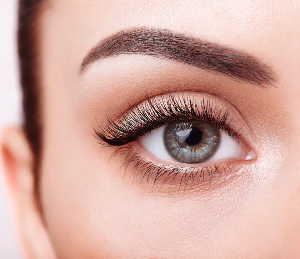 Teinture des cils