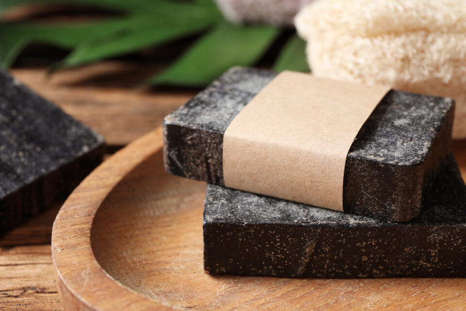 savon-noir-pour-une-peau-eclatante